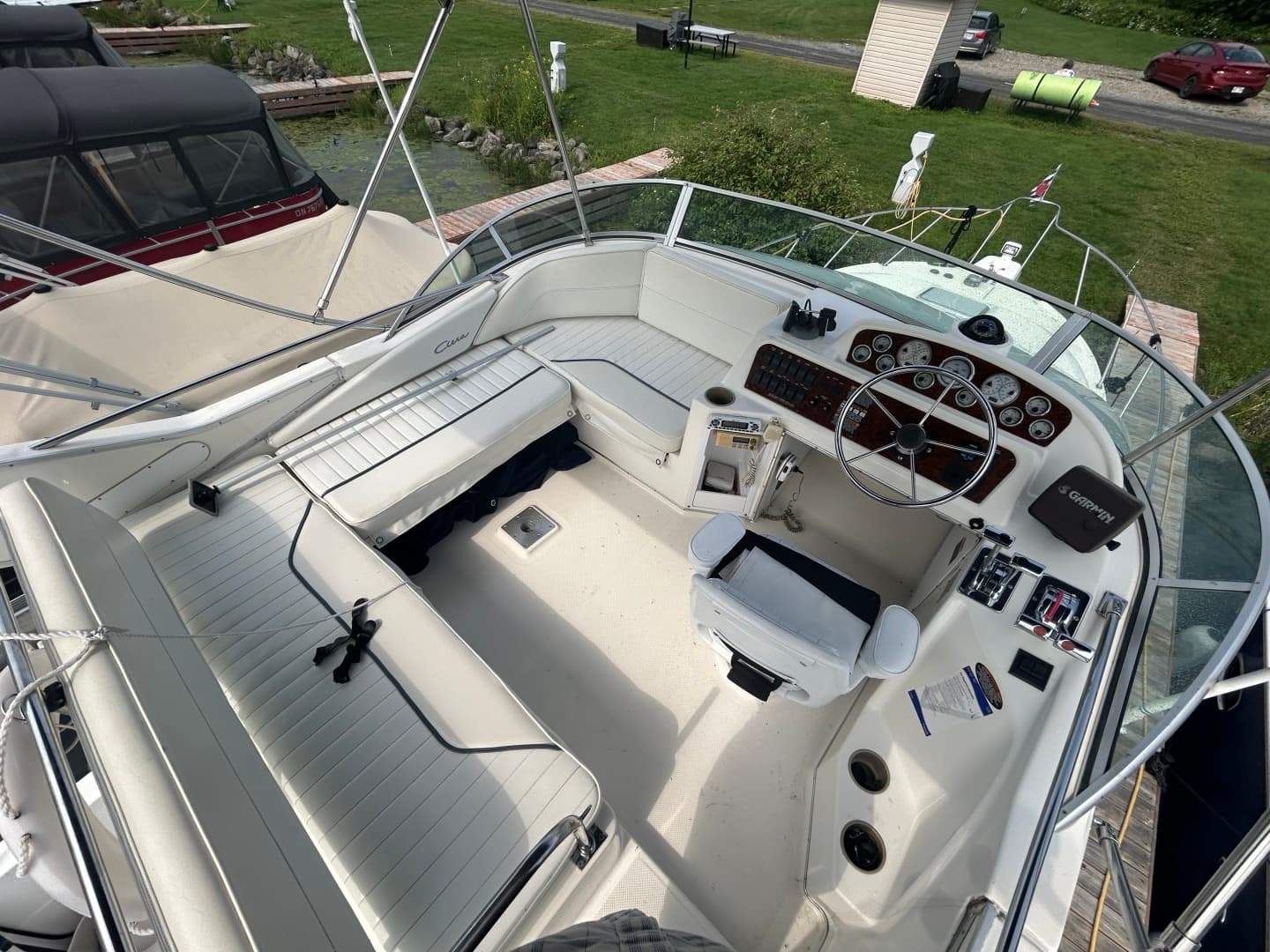 2001 Bayliner  3258