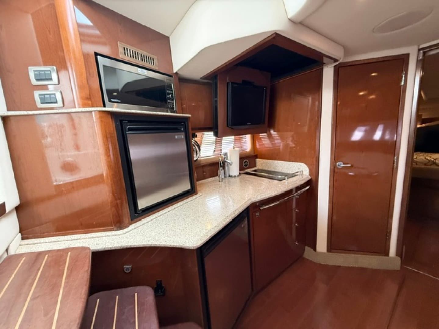 2008 Sea Ray 38 Sundancer