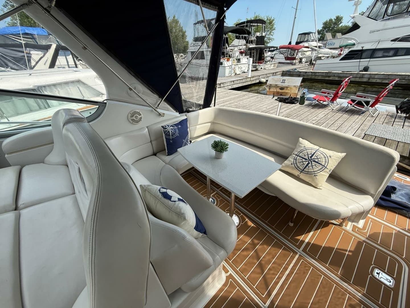 2001 Four Winns  328 Vista