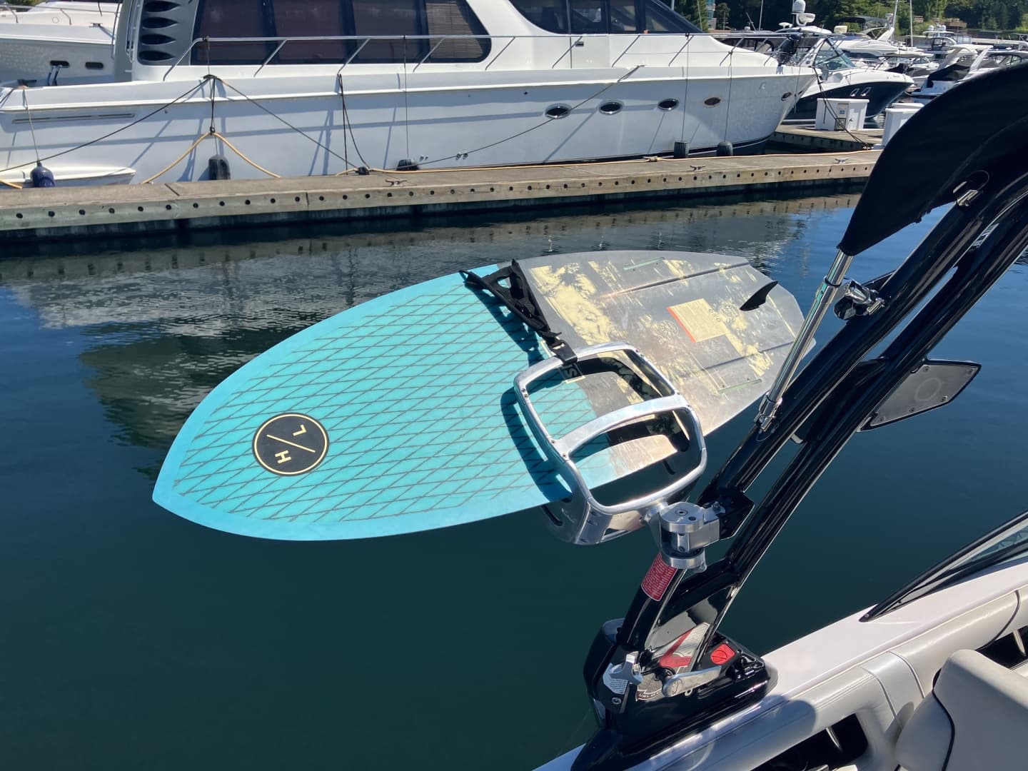 2011 Nautique Super Air Nautique 230
