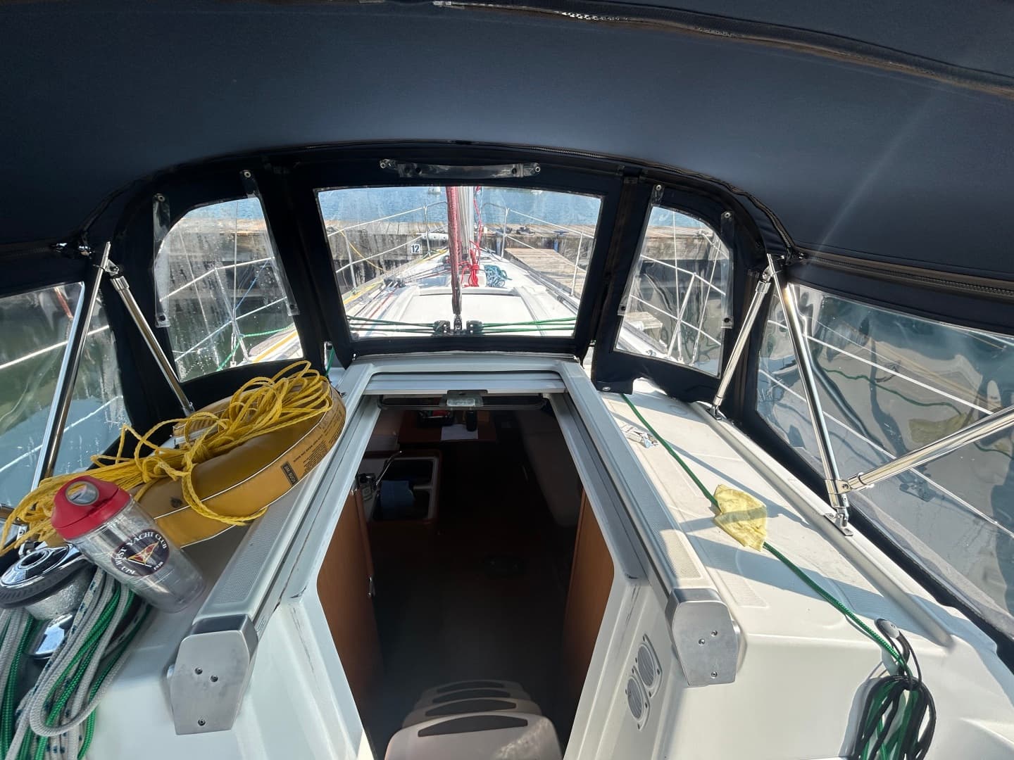 2008 Beneteau Oceanis 310