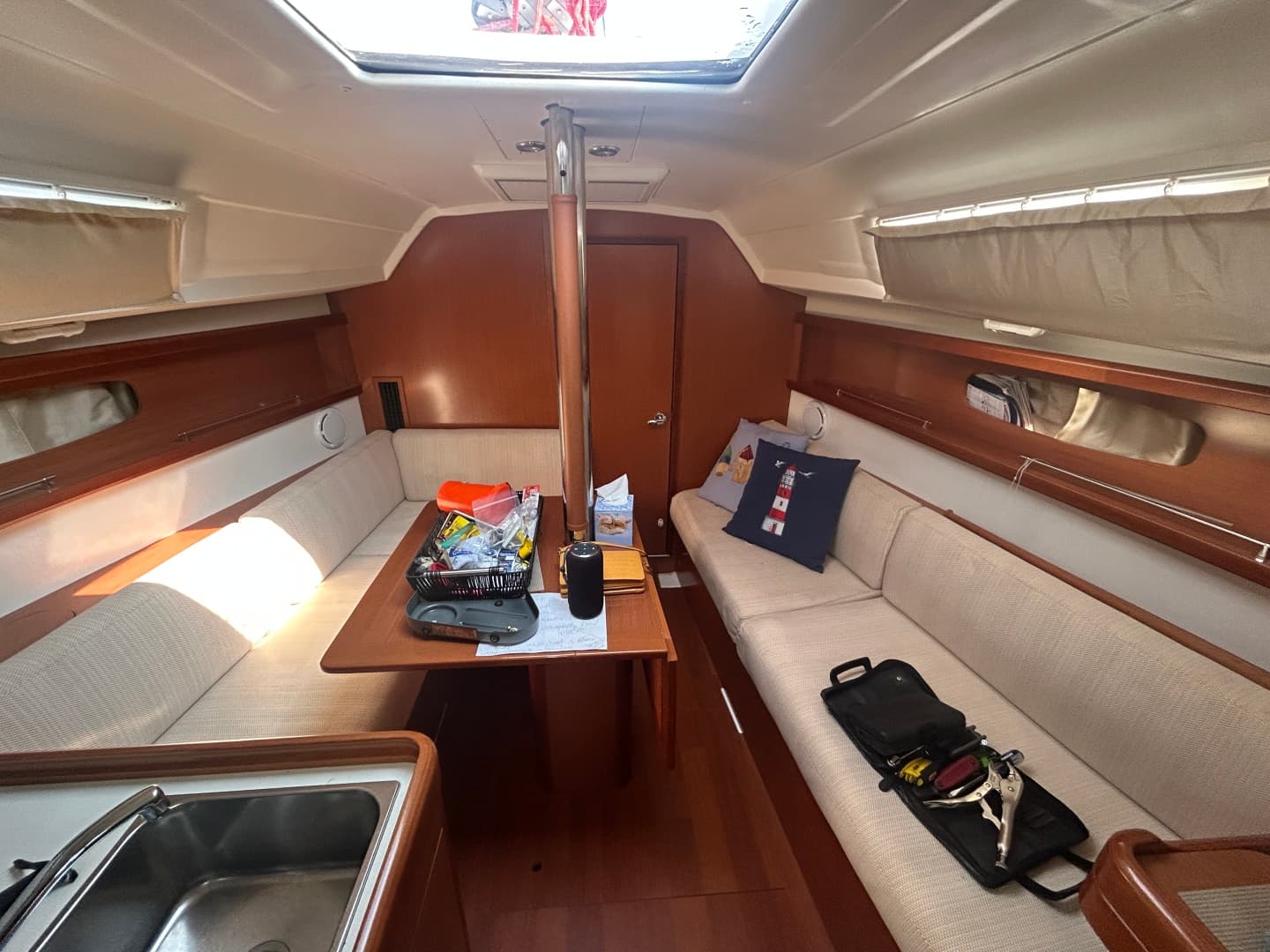 2008 Beneteau Oceanis 310
