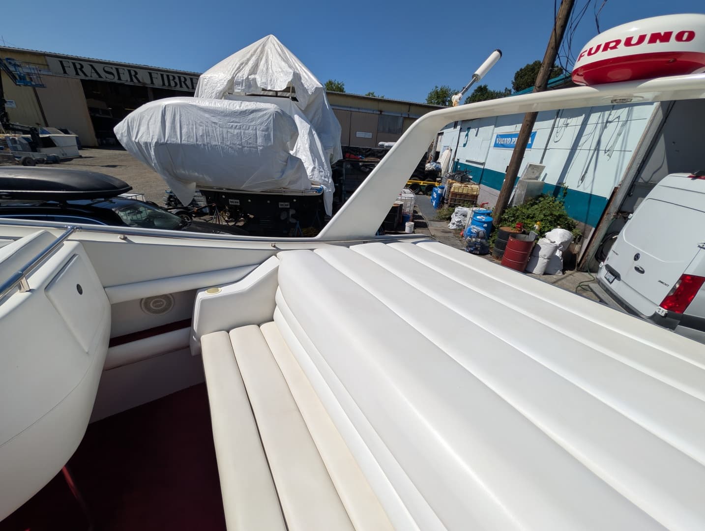1988 Chris Craft 375 Stinger