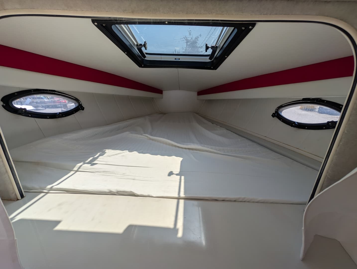 1988 Chris Craft 375 Stinger
