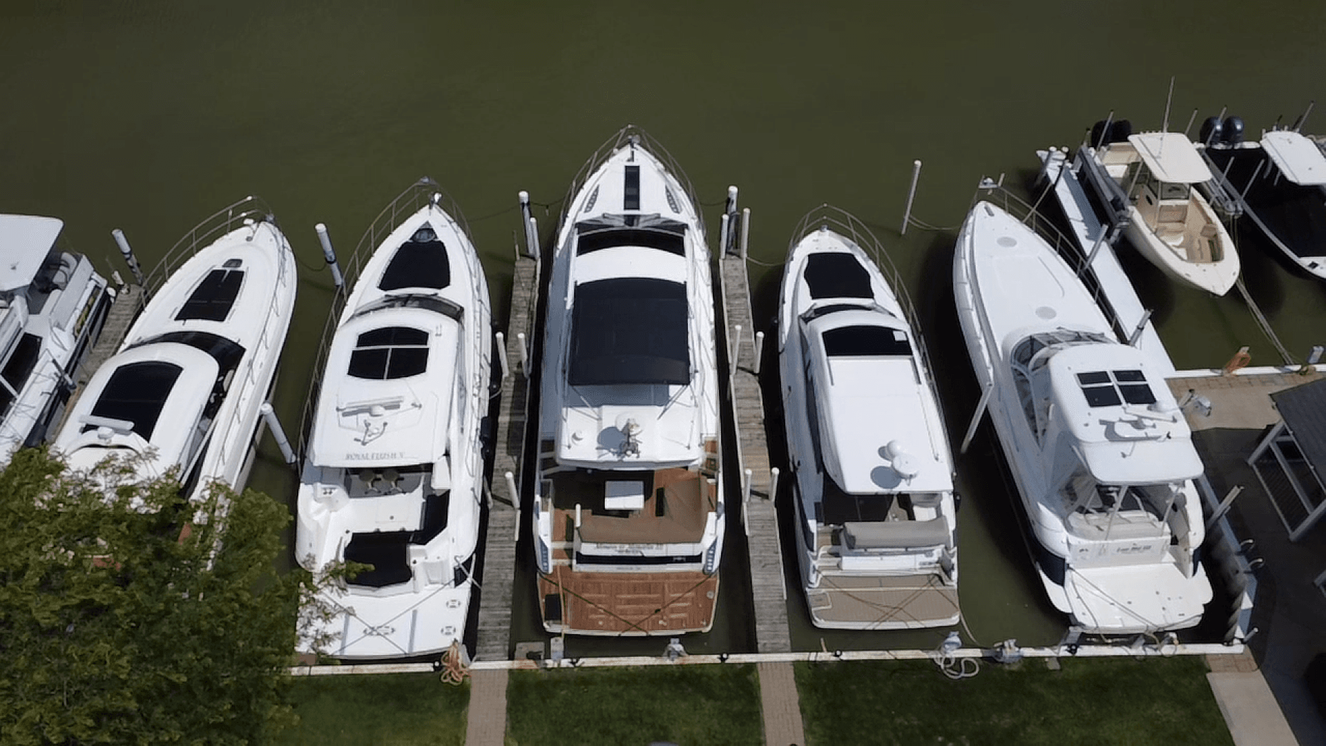 2018 Galeon 560 Sky 56