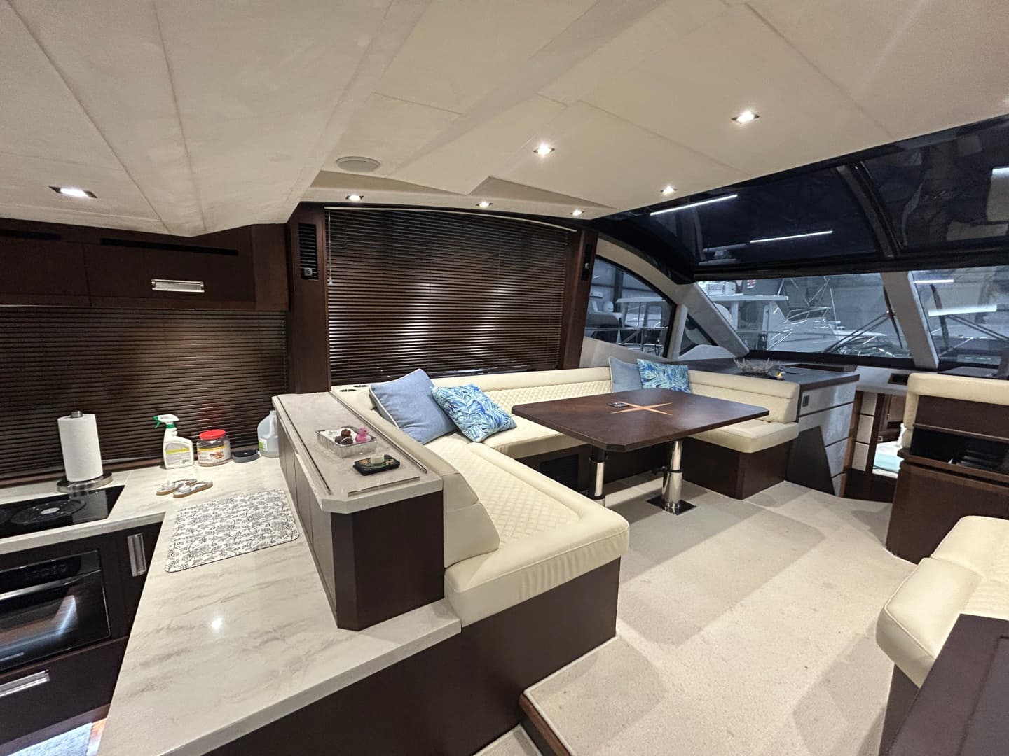 2018 Galeon 560 Sky 56