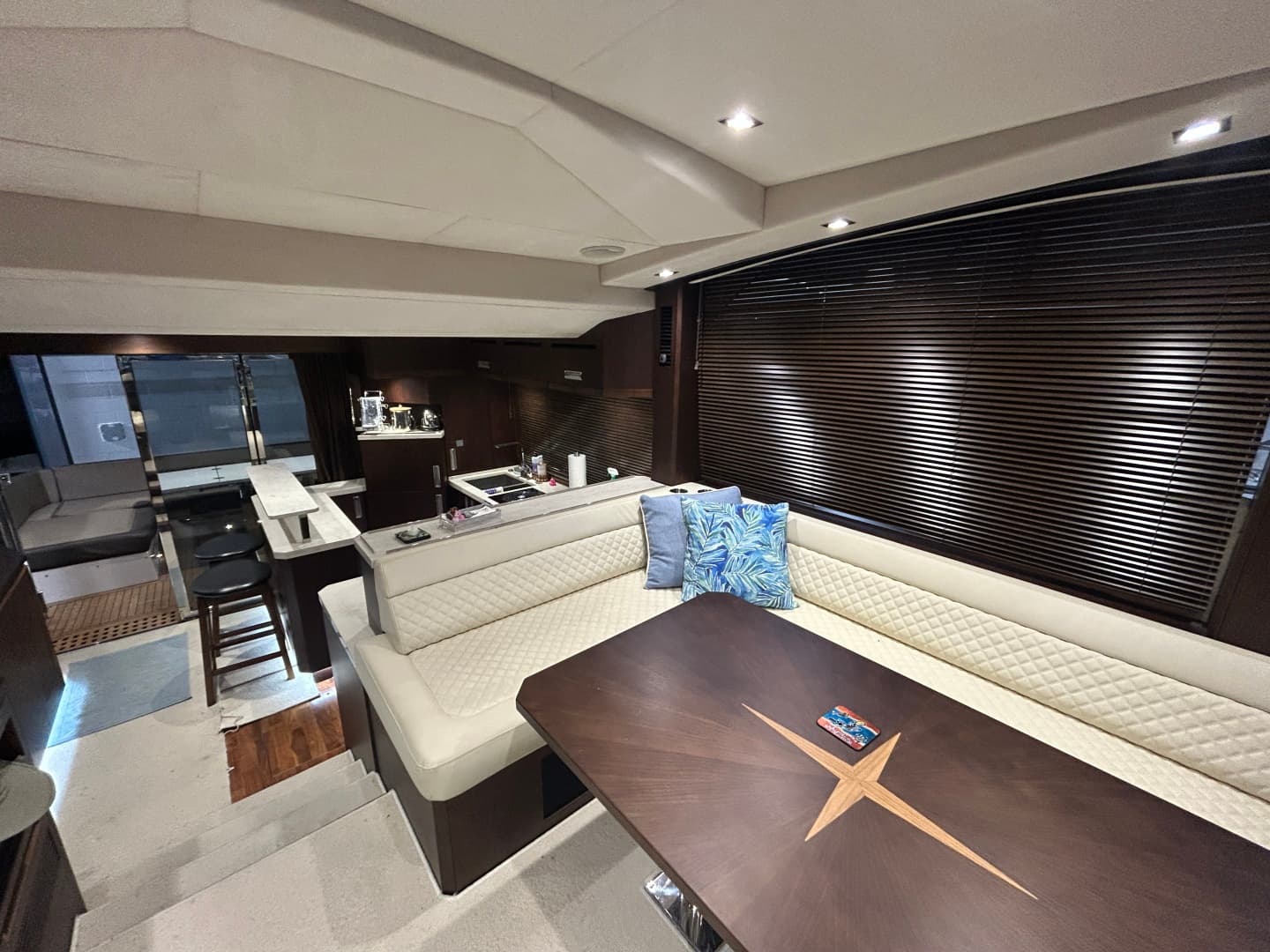 2018 Galeon 560 Sky 56