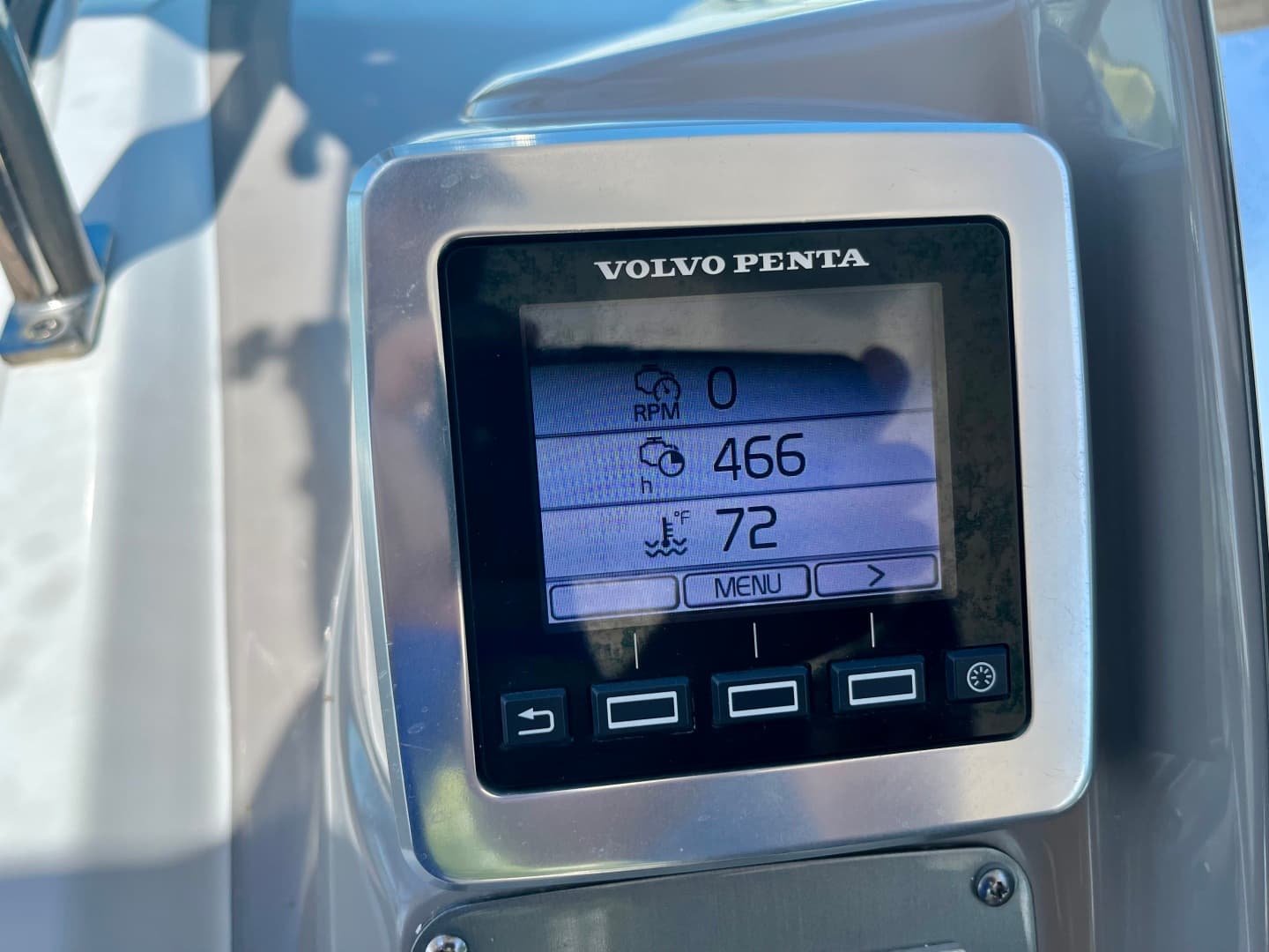 2012 Chaparral 330 Signature