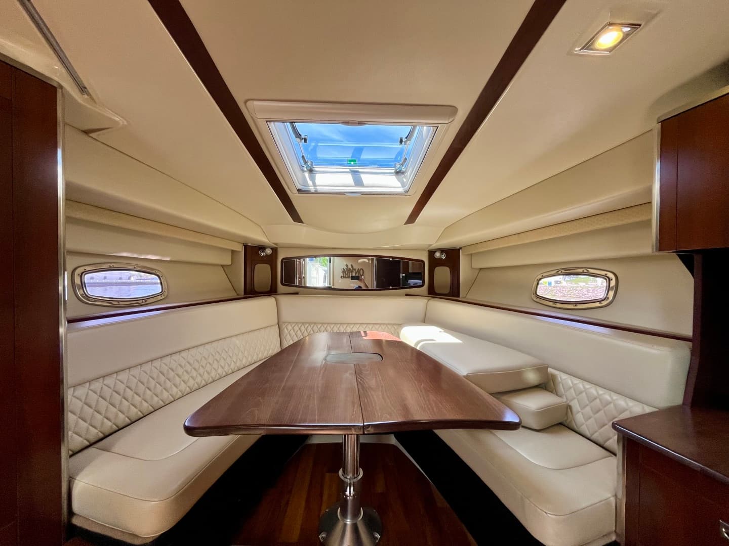 2012 Chaparral 330 Signature