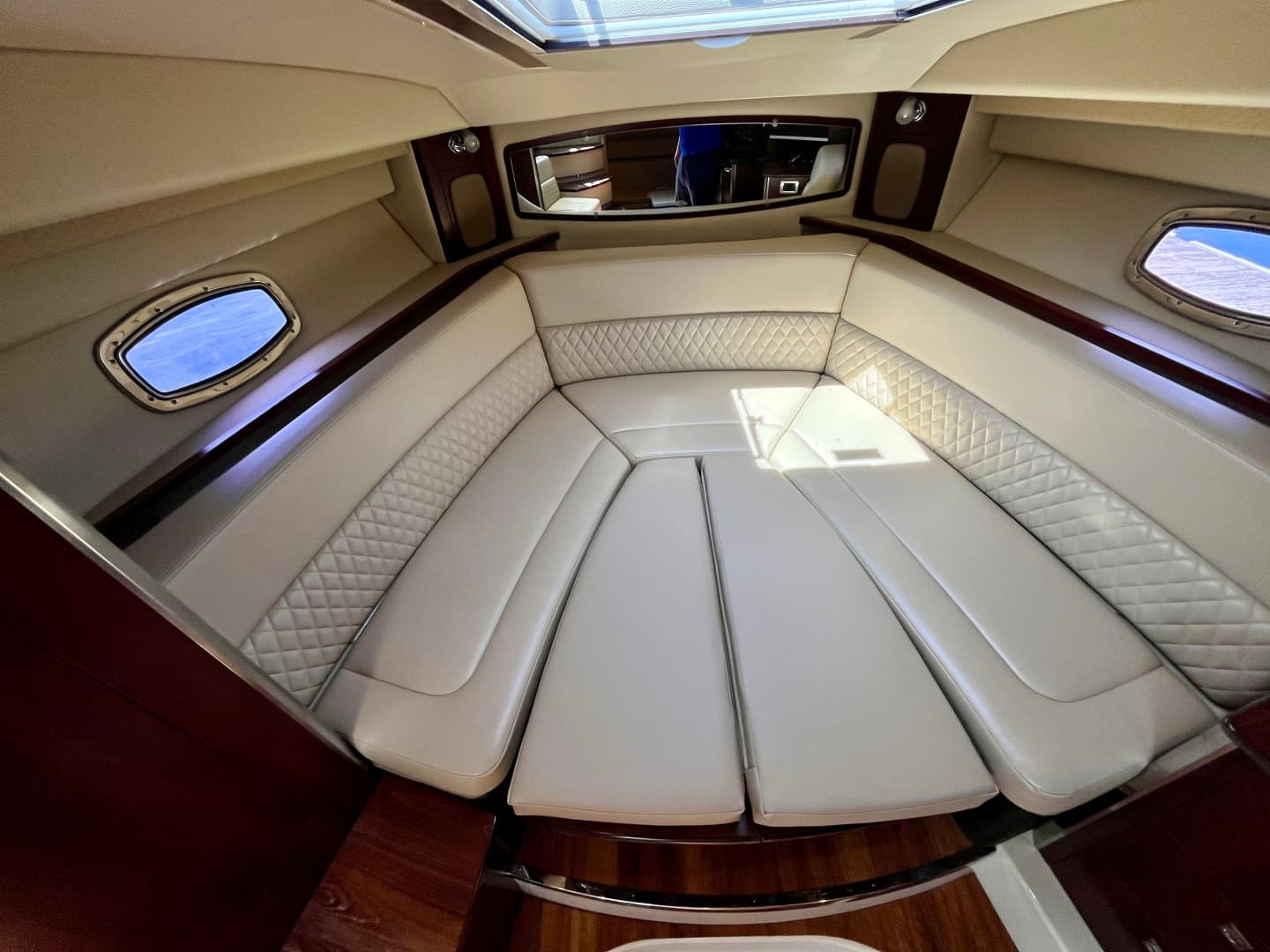 2012 Chaparral 330 Signature
