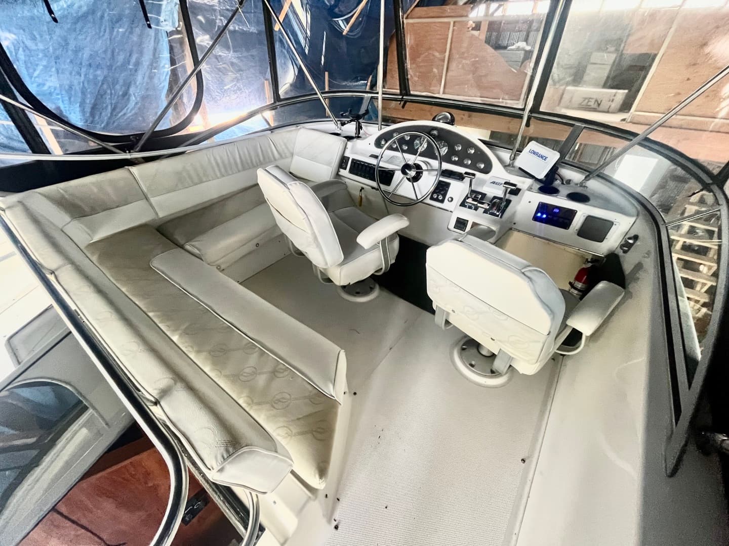 1995 Striper 3587