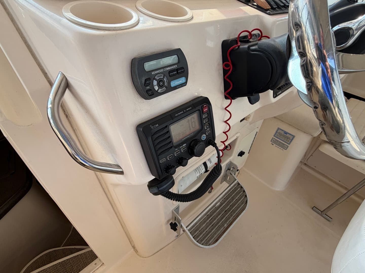2007 Grady-White Express 305