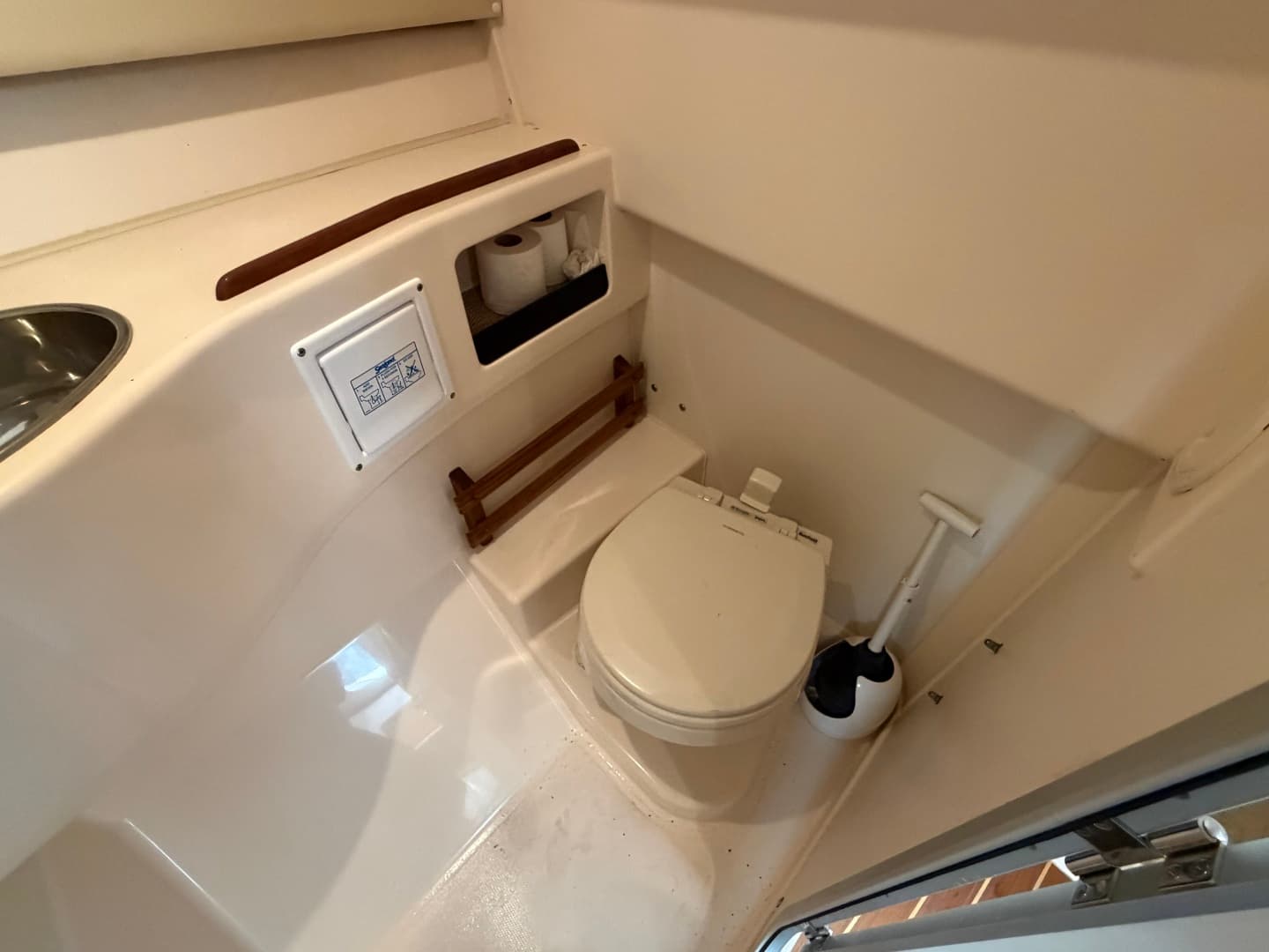 2007 Grady-White Express 305
