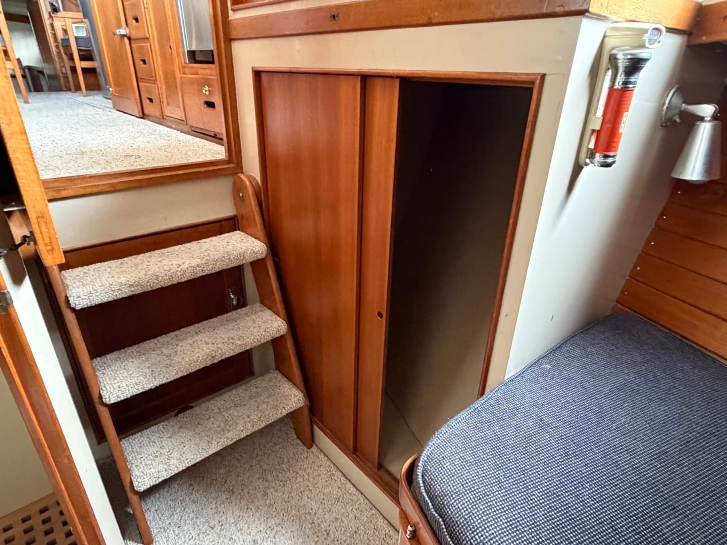 1969 Grand Banks 42 Classic