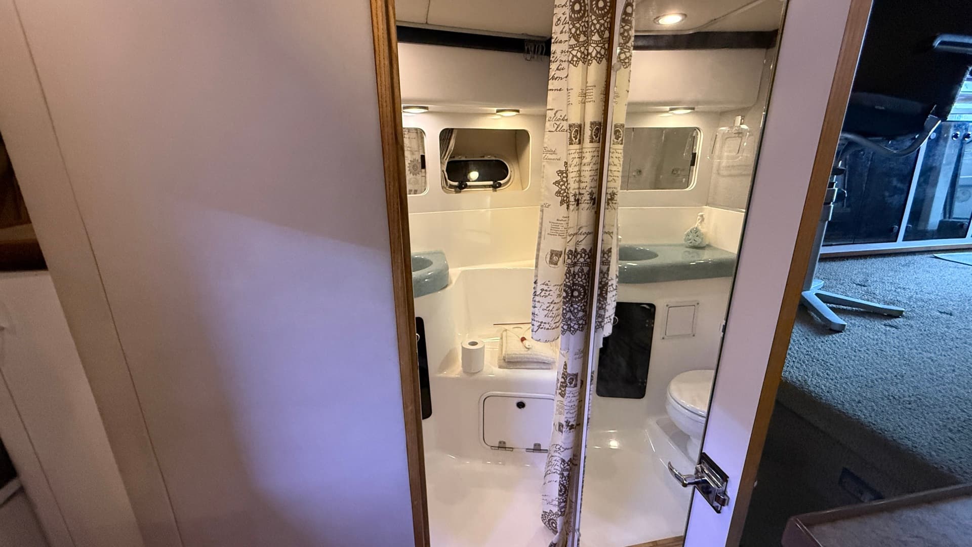 1992 Bayliner 3688 Motoryacht