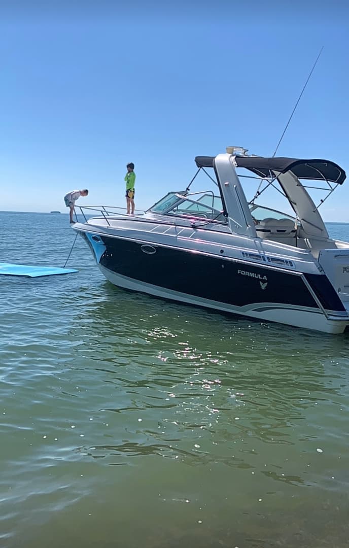 2009 Formula  27 Performance Cruiser