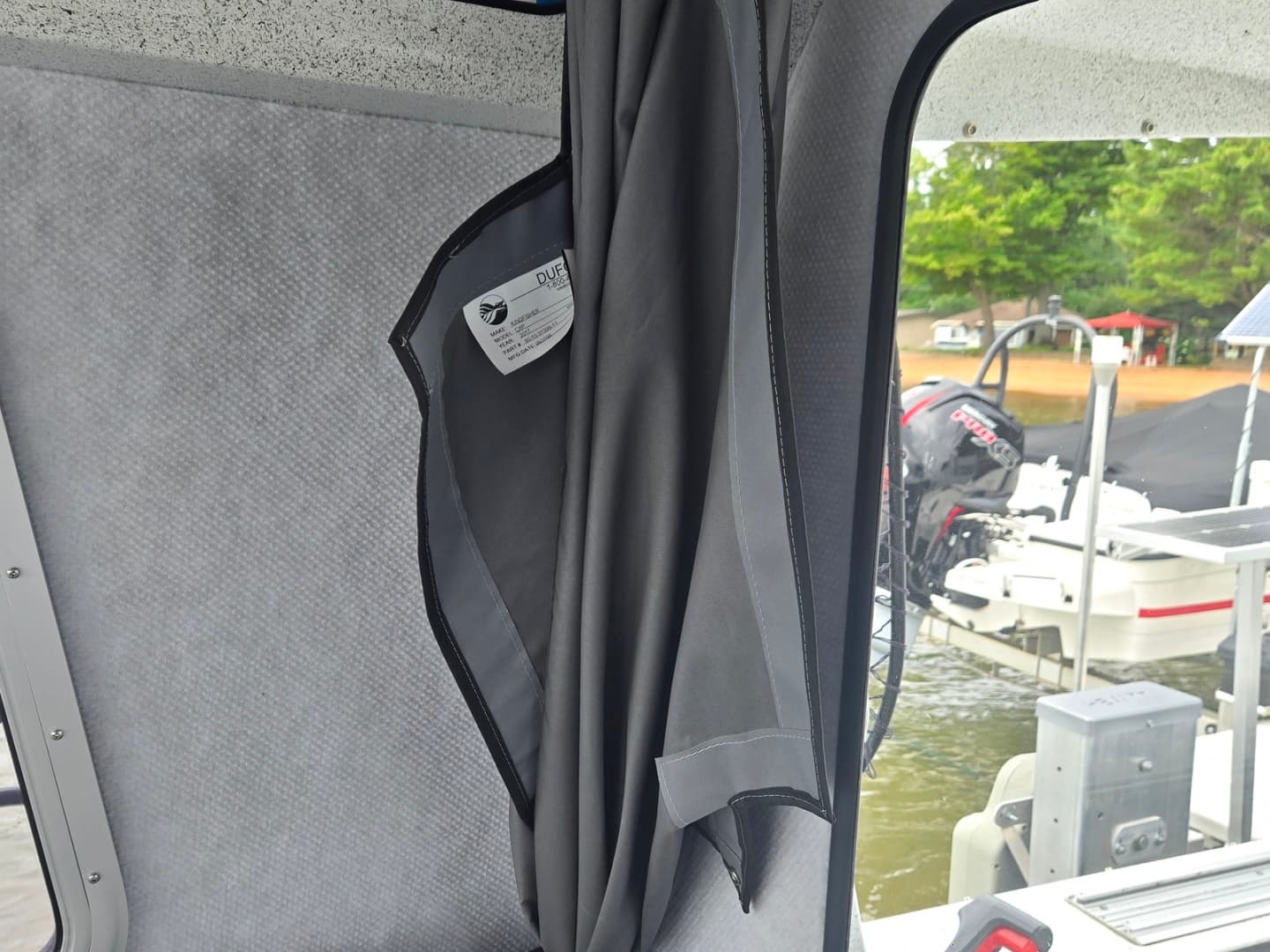 2024 KingFisher 2425 Escape HT