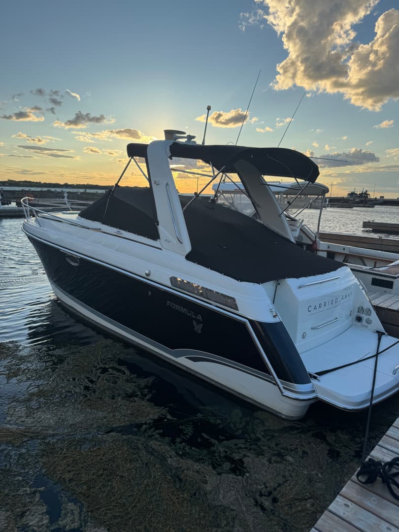 2009 Formula  27 Performance Cruiser