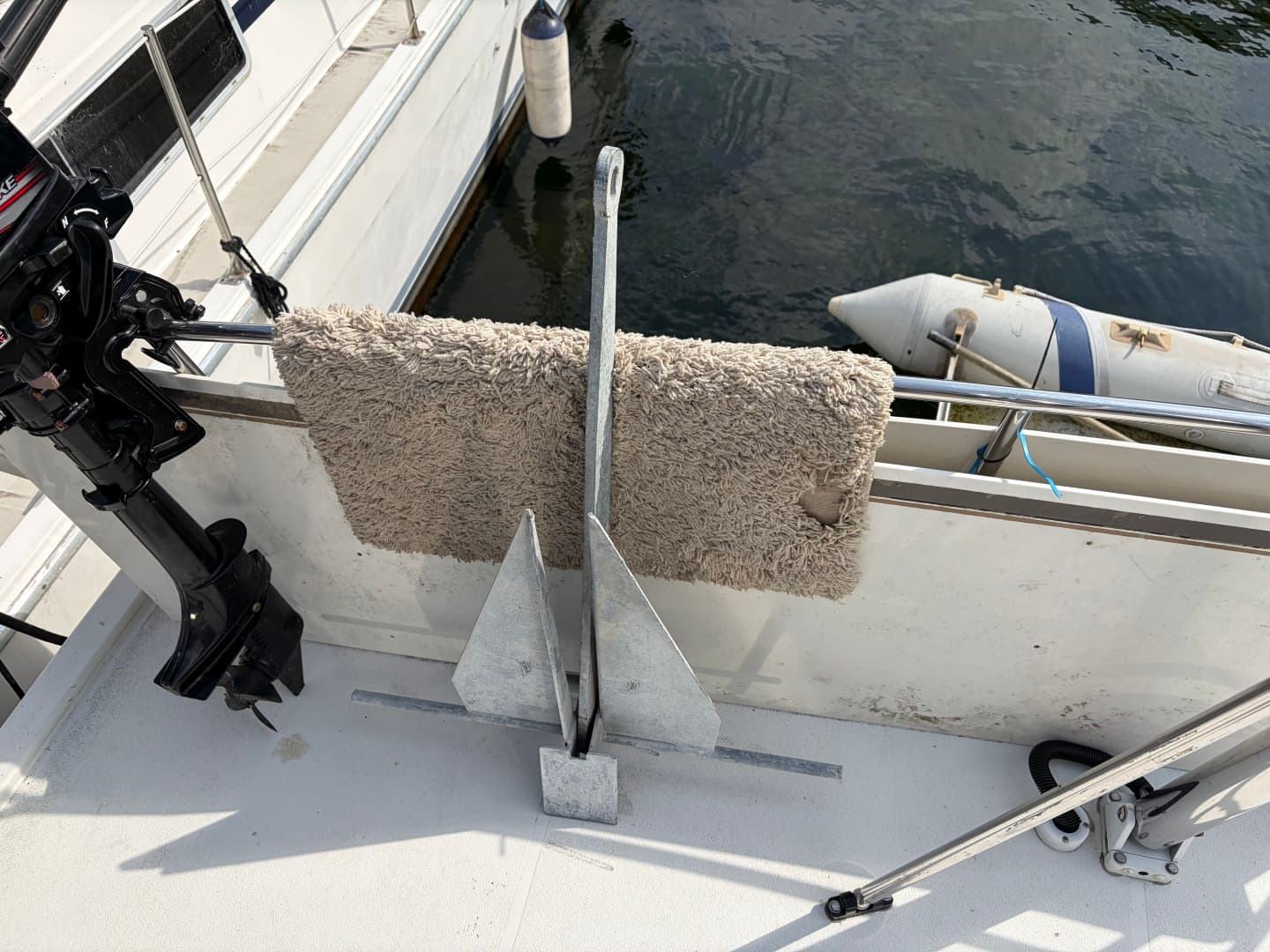 1996 Carver 325 Aft Cabin Motor Yacht