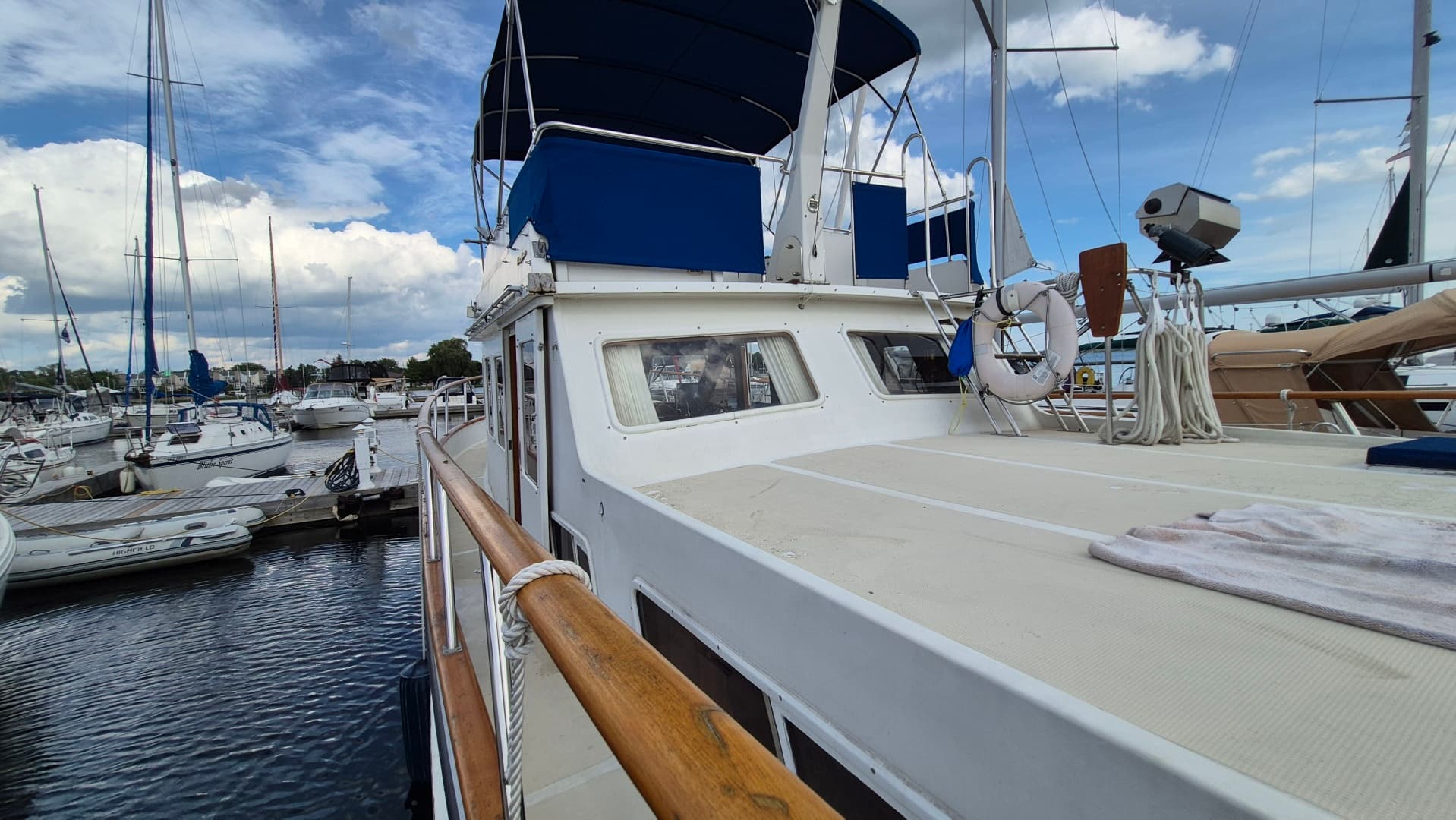 1985 Ocean Alexander  38 Double Cabin