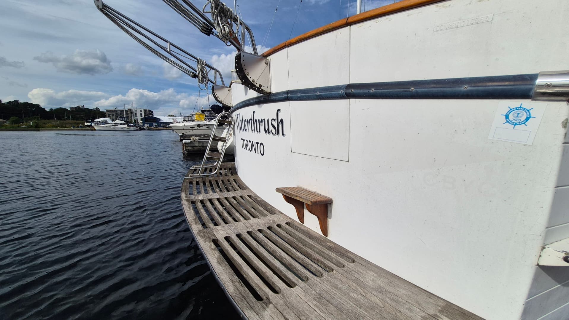 1985 Ocean Alexander  38 Double Cabin