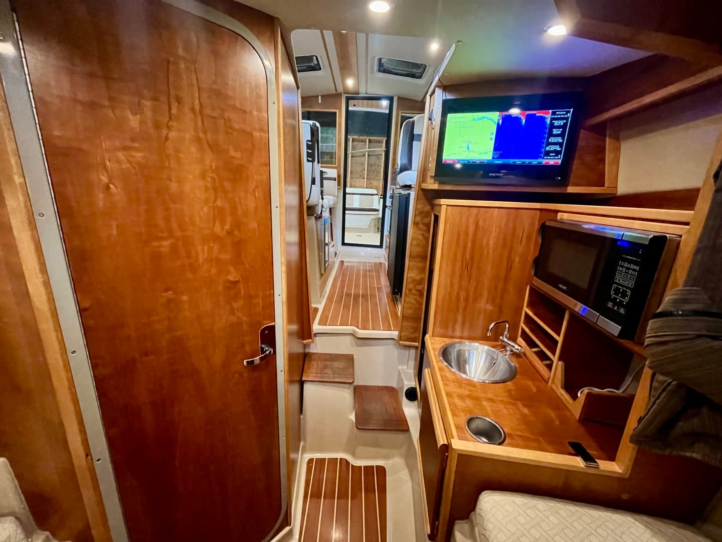 2017 Cutwater C-28