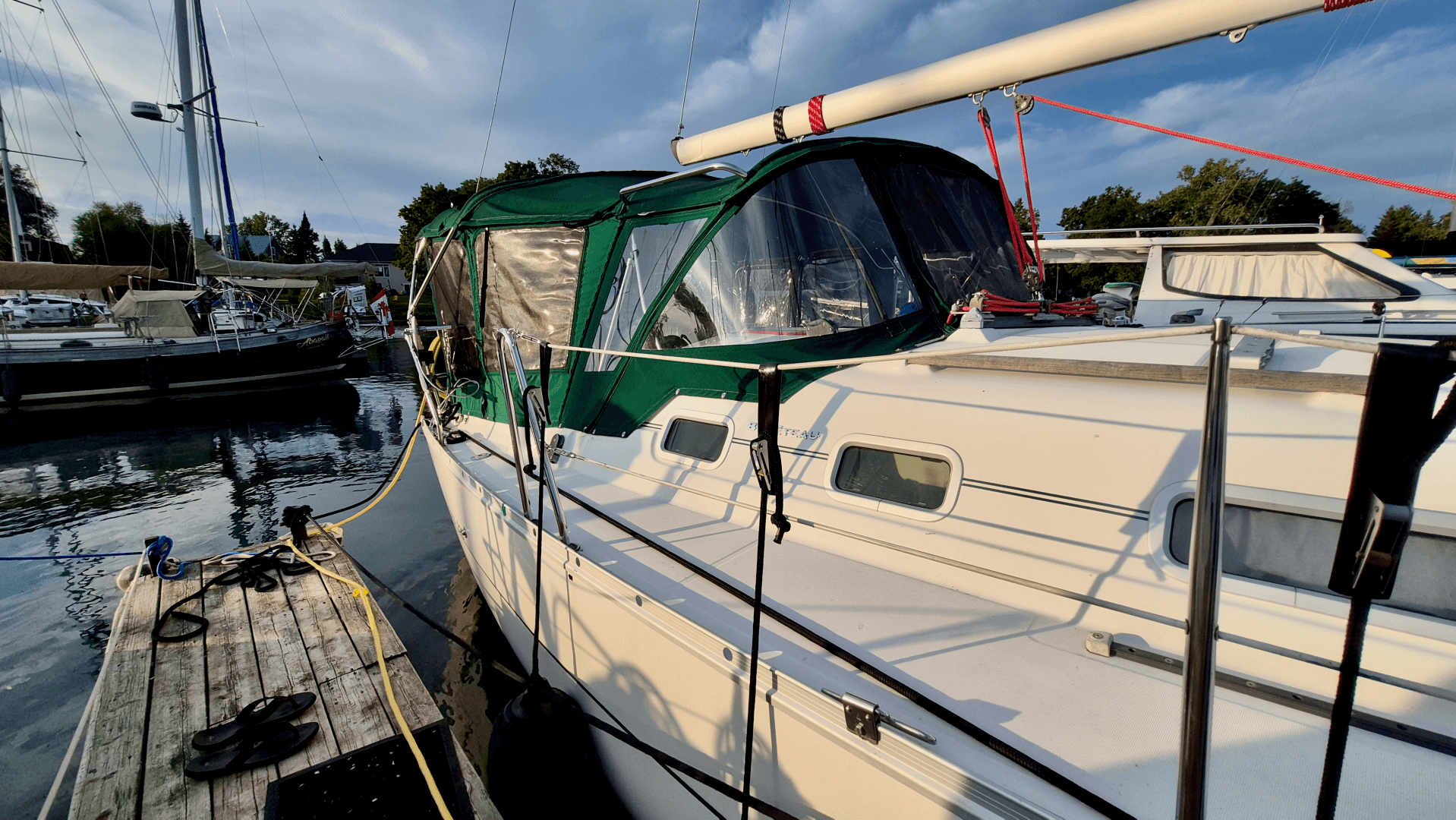 2005 Beneteau  323