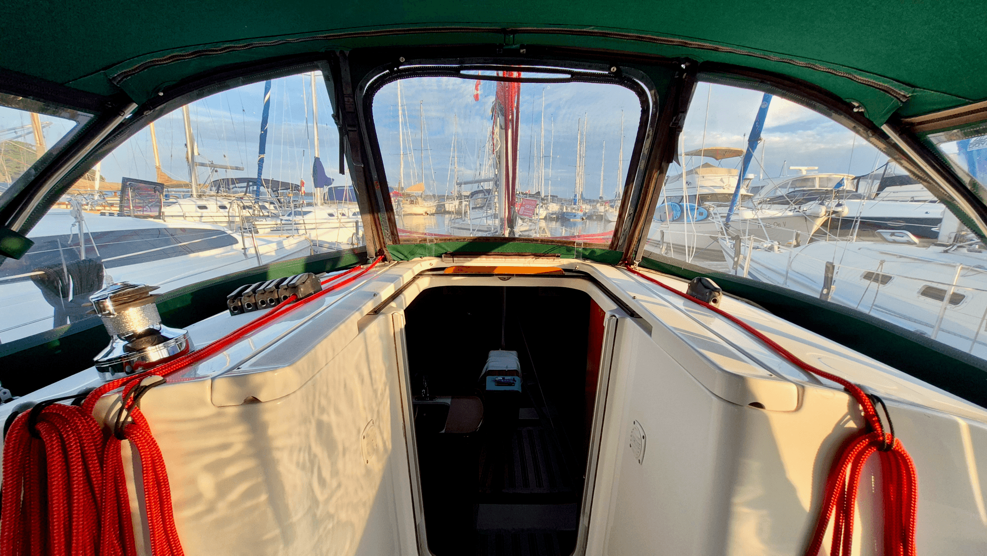 2005 Beneteau  323