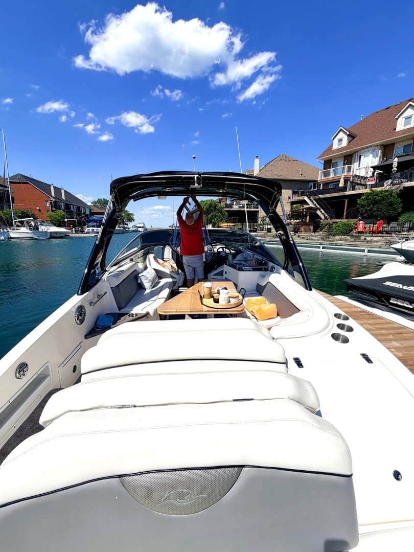 2011 Rinker 296 Captiva