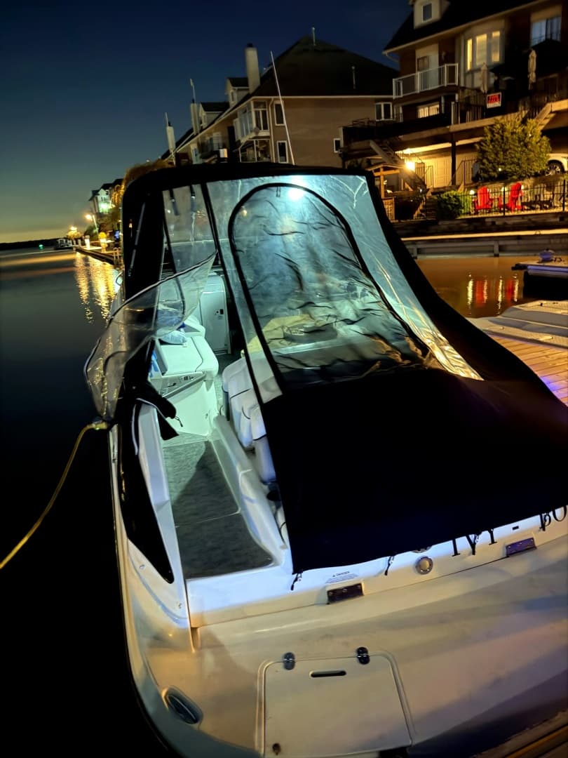 2011 Rinker 296 Captiva