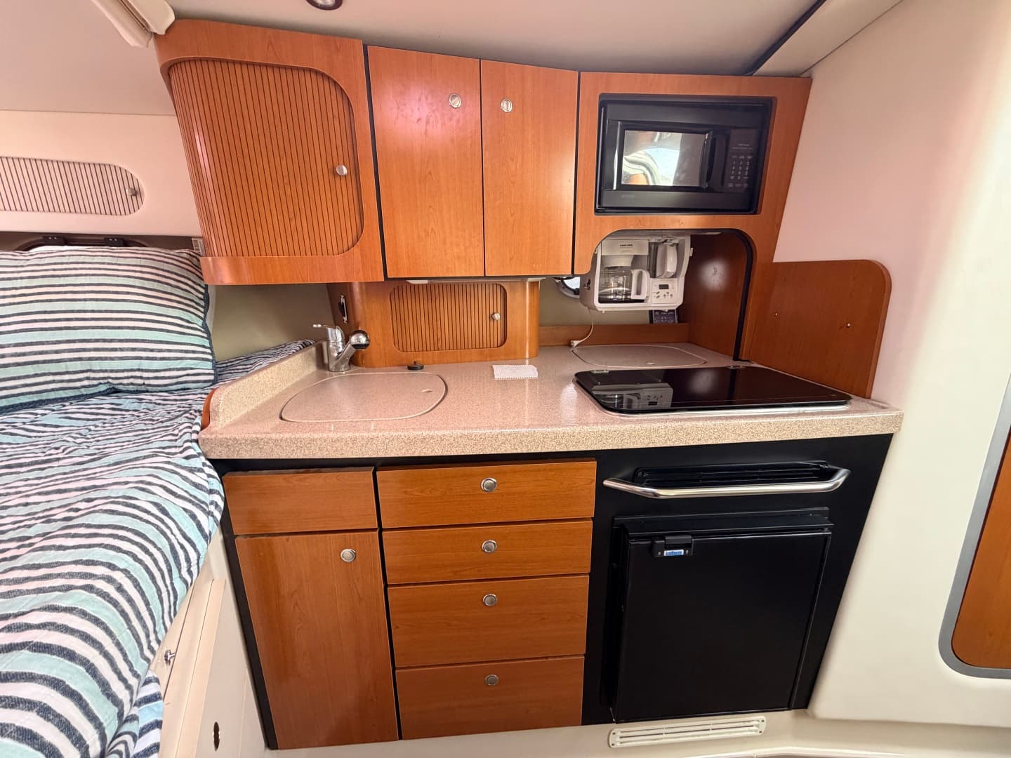 2003 Four Winns 298 Vista