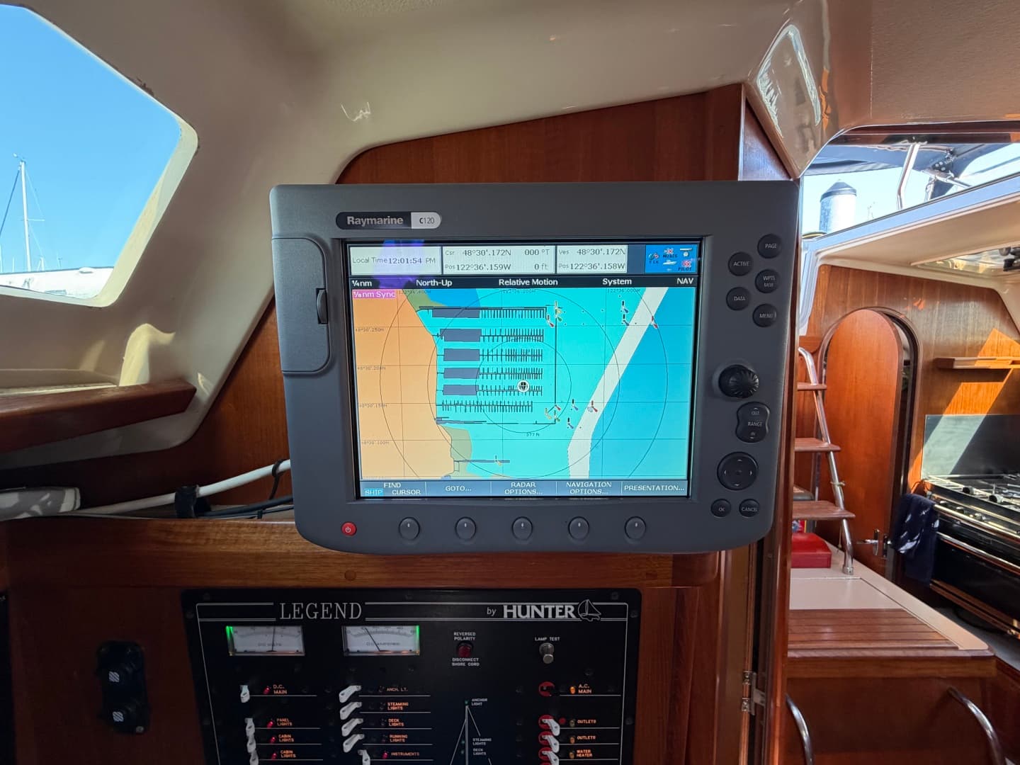 1990 Hunter Legend 37.5