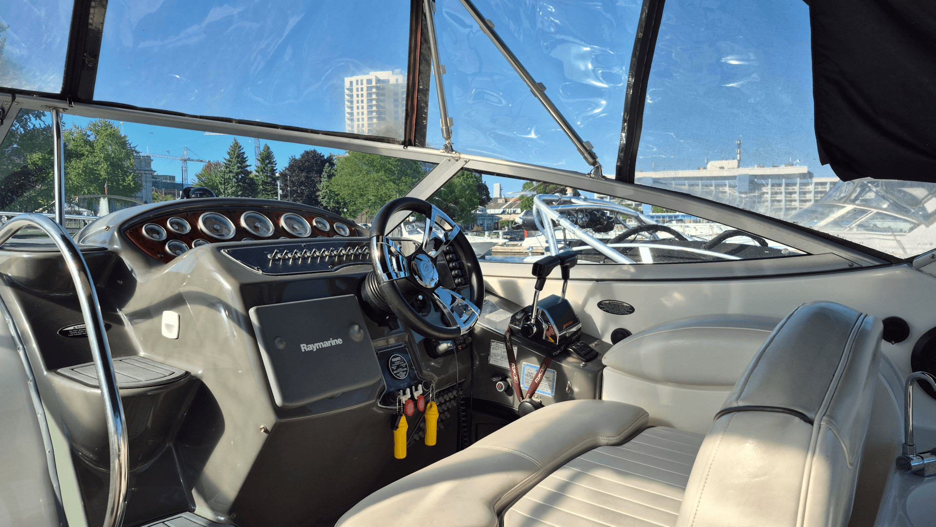 2005 Maxum  3100 SE