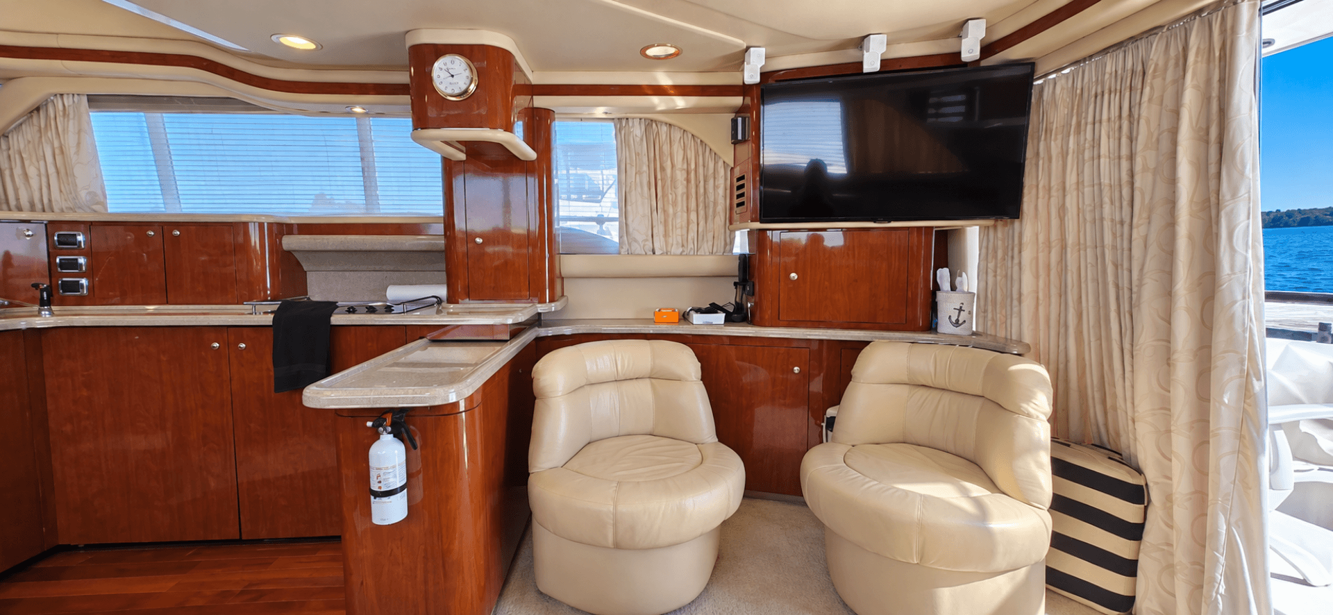 2003 Sea Ray 480 Sedan Bridge