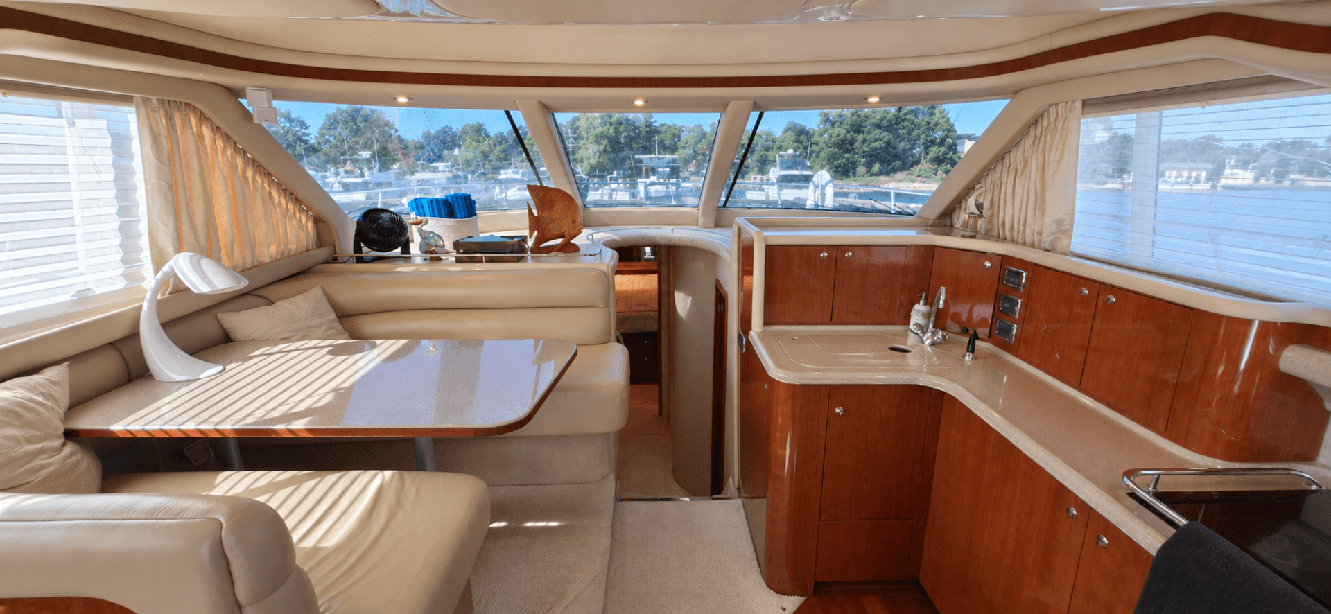 2003 Sea Ray 480 Sedan Bridge