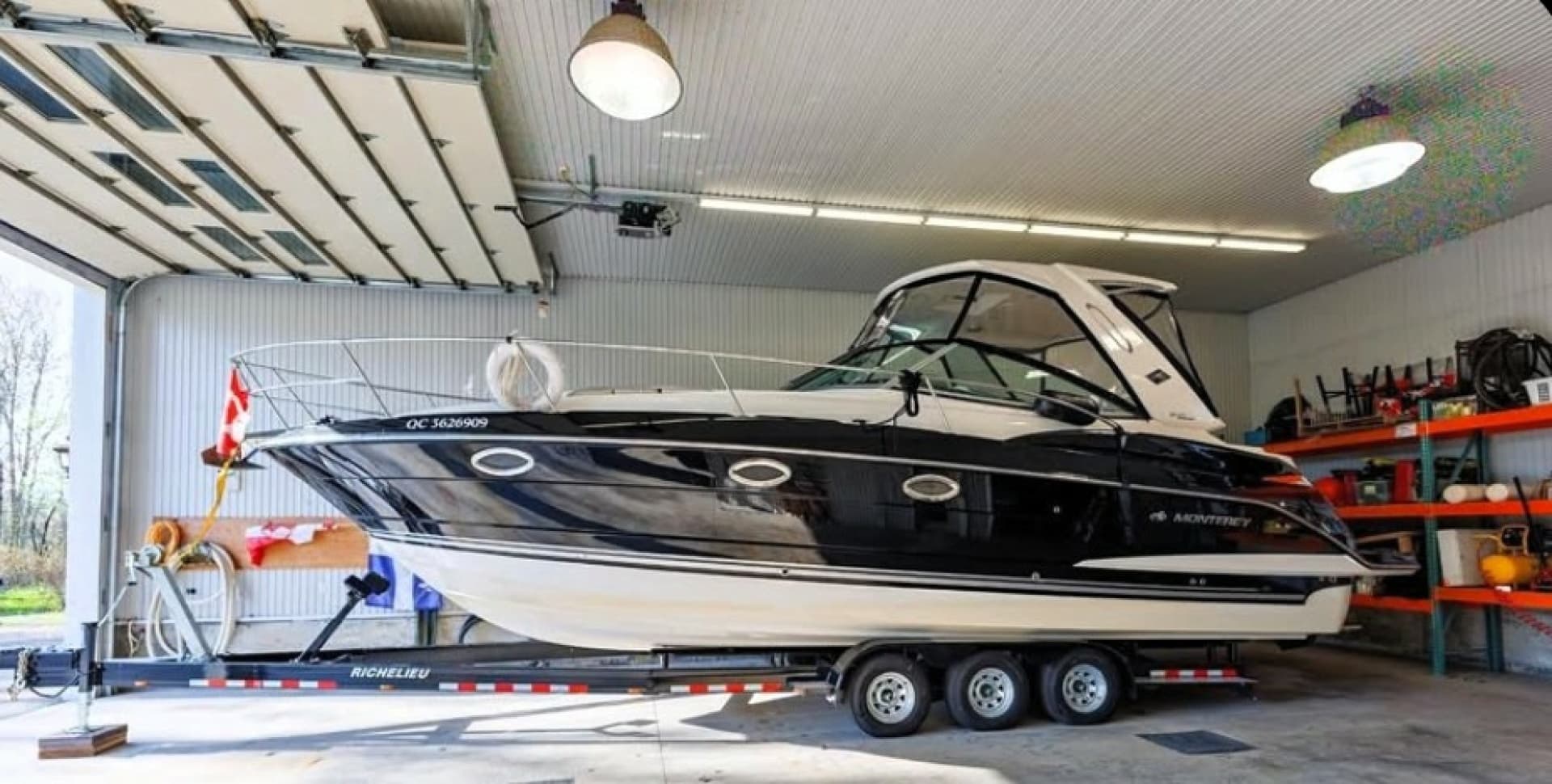 2013 Monterey  340 Sports Yacht