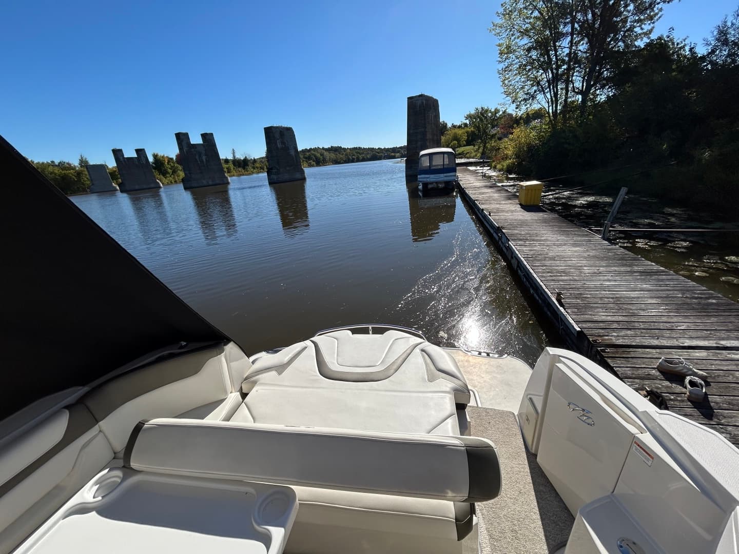 2013 Monterey  340 Sports Yacht