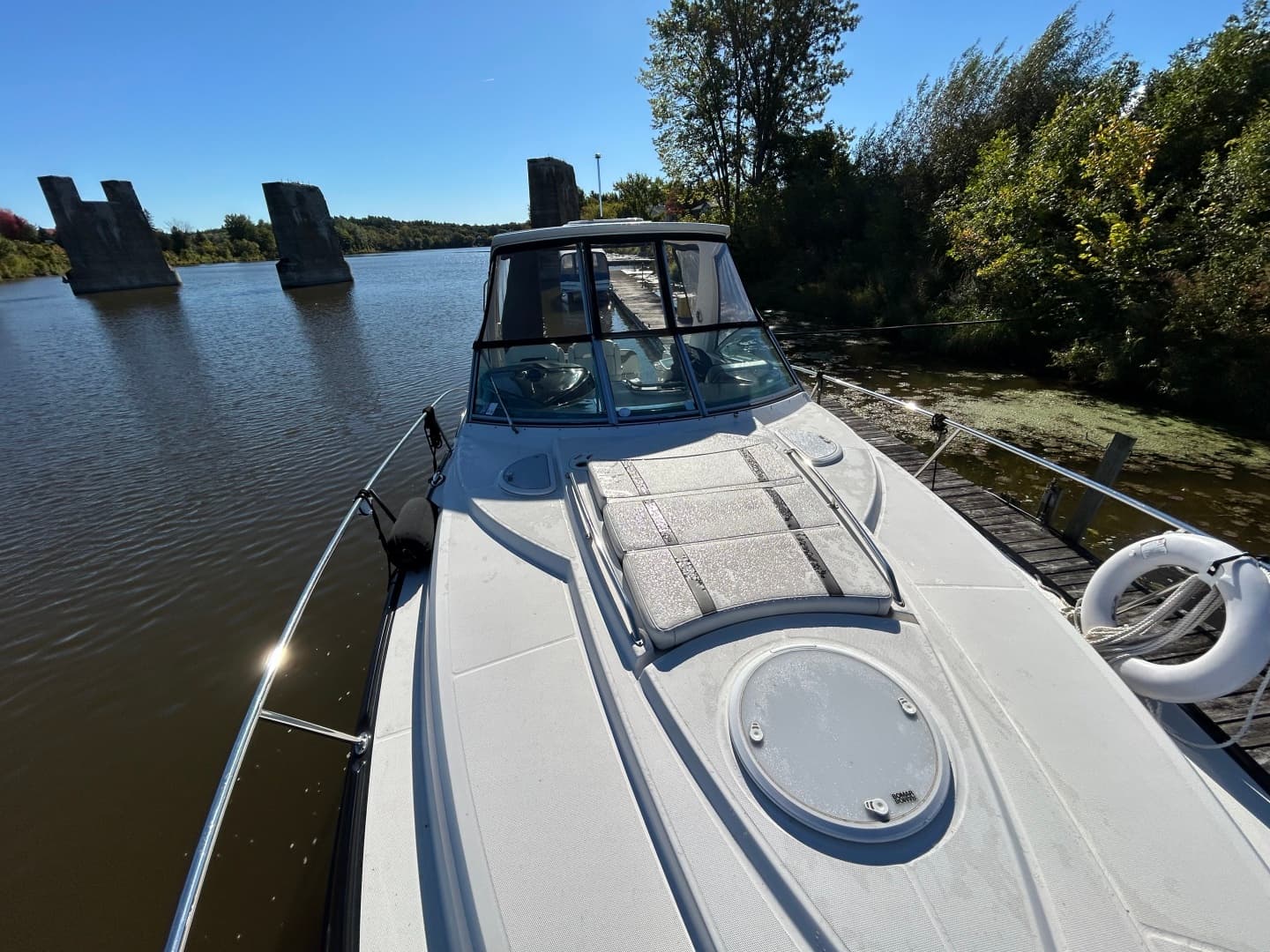 2013 Monterey  340 Sports Yacht