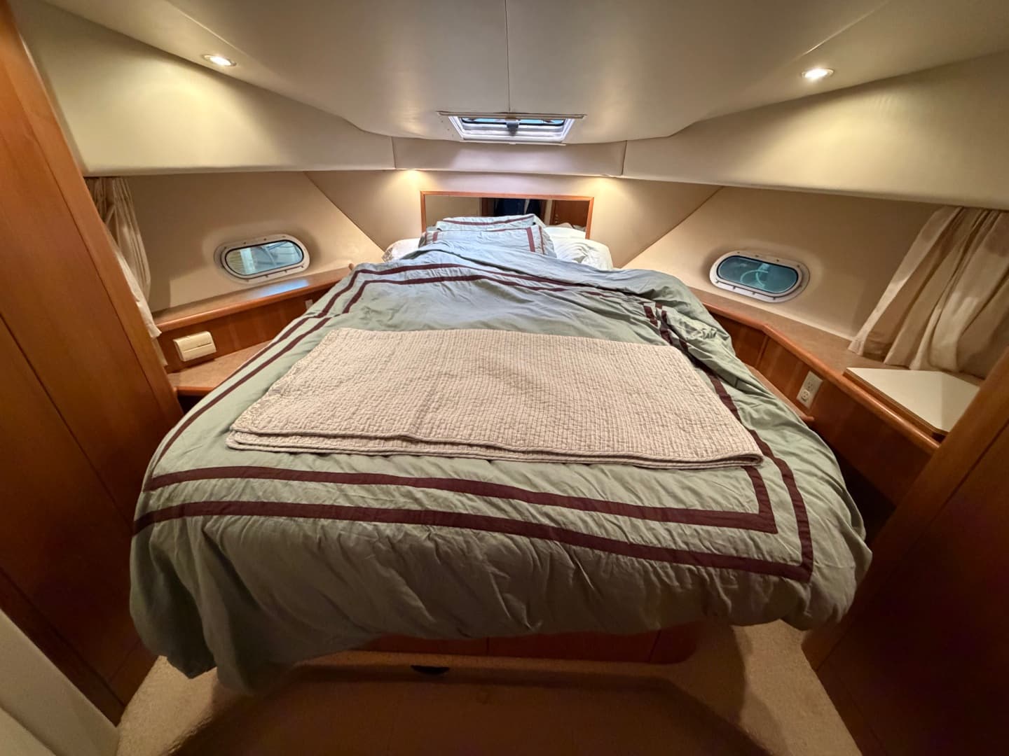 2000 Bayliner 5288 Pilothouse Motoryacht
