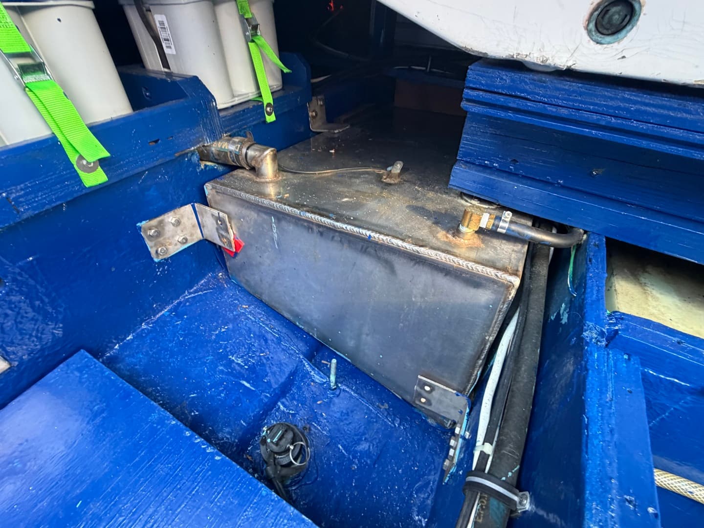 1974 Fiberform Sportfisher 31