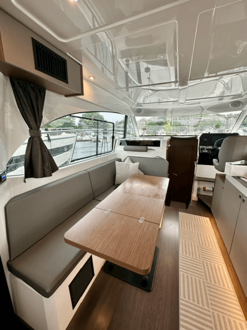 2024 Beneteau  Antares 11 Fly