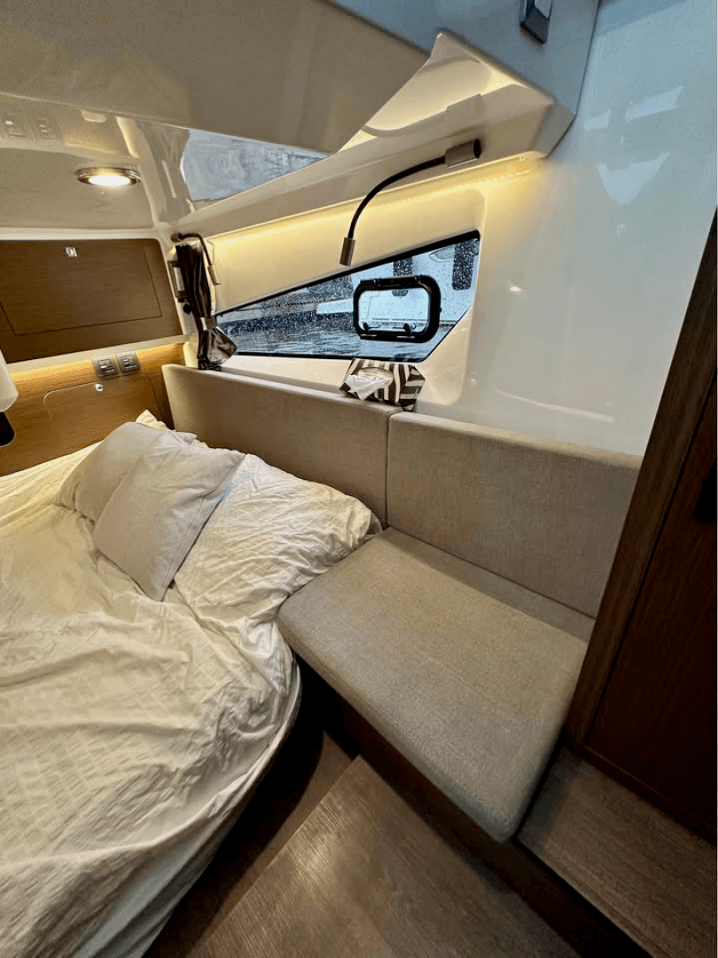 2024 Beneteau  Antares 11 Fly