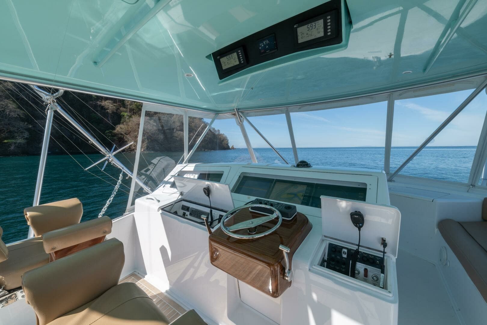 2006 Viking 56 "Scandaloso" - Helm