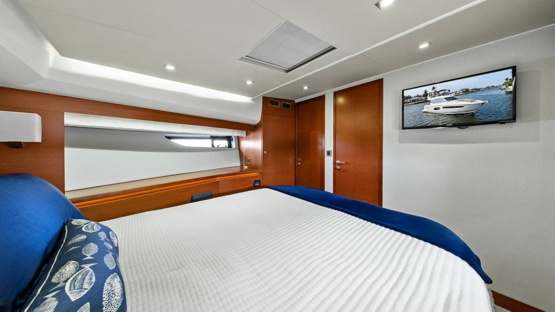 2015 Prestige 550 'Legacy'