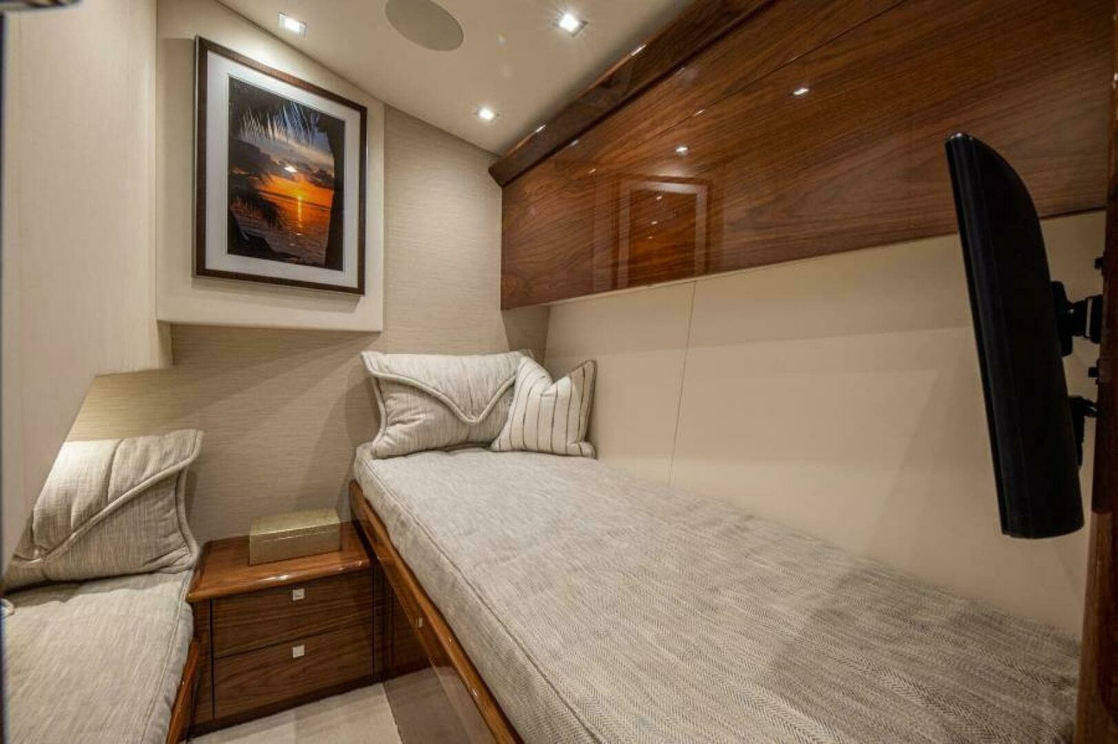Cozy Twin Cabin with Wood Accents
