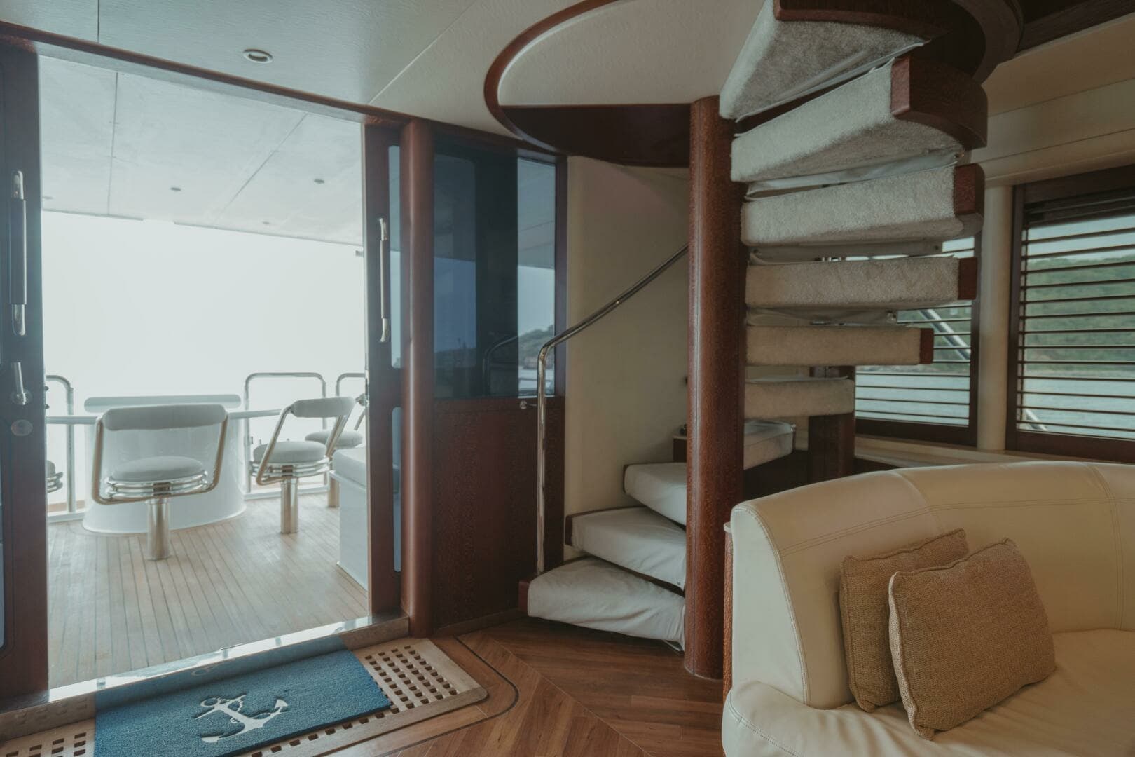 1996 87 Oceanfast Enclosed Bridge Sportfish - Aussie Rules
