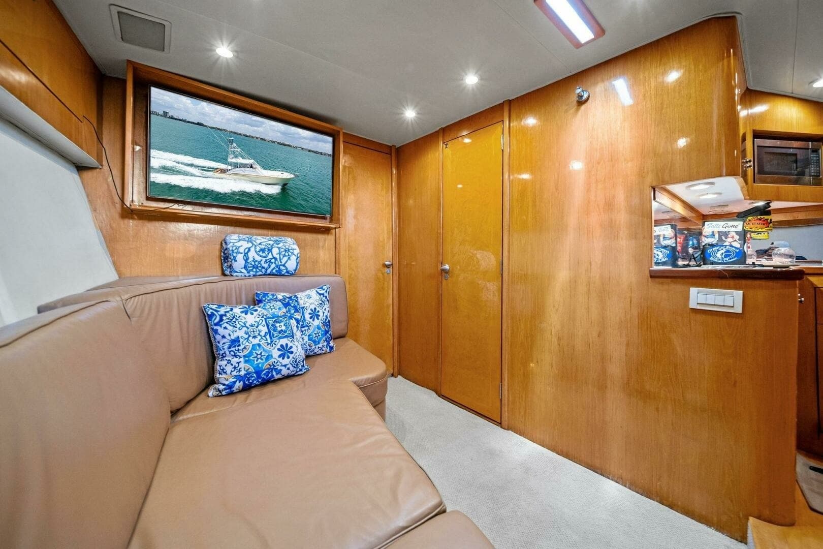 1999 Buddy Davis 52 Express 'Miss Josie'