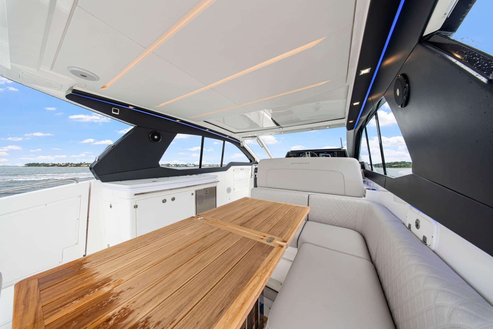 2025 Schaefer 375 HT