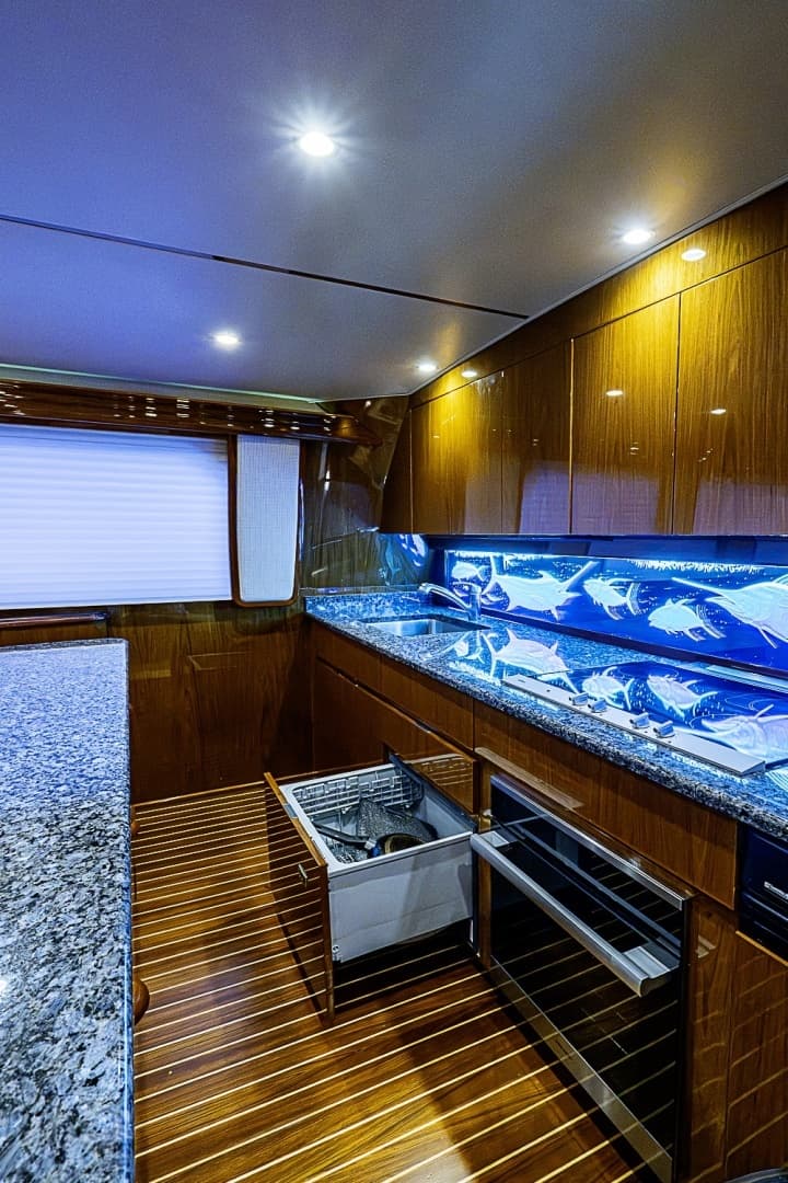 2011 Viking 76 Enclosed Bridge