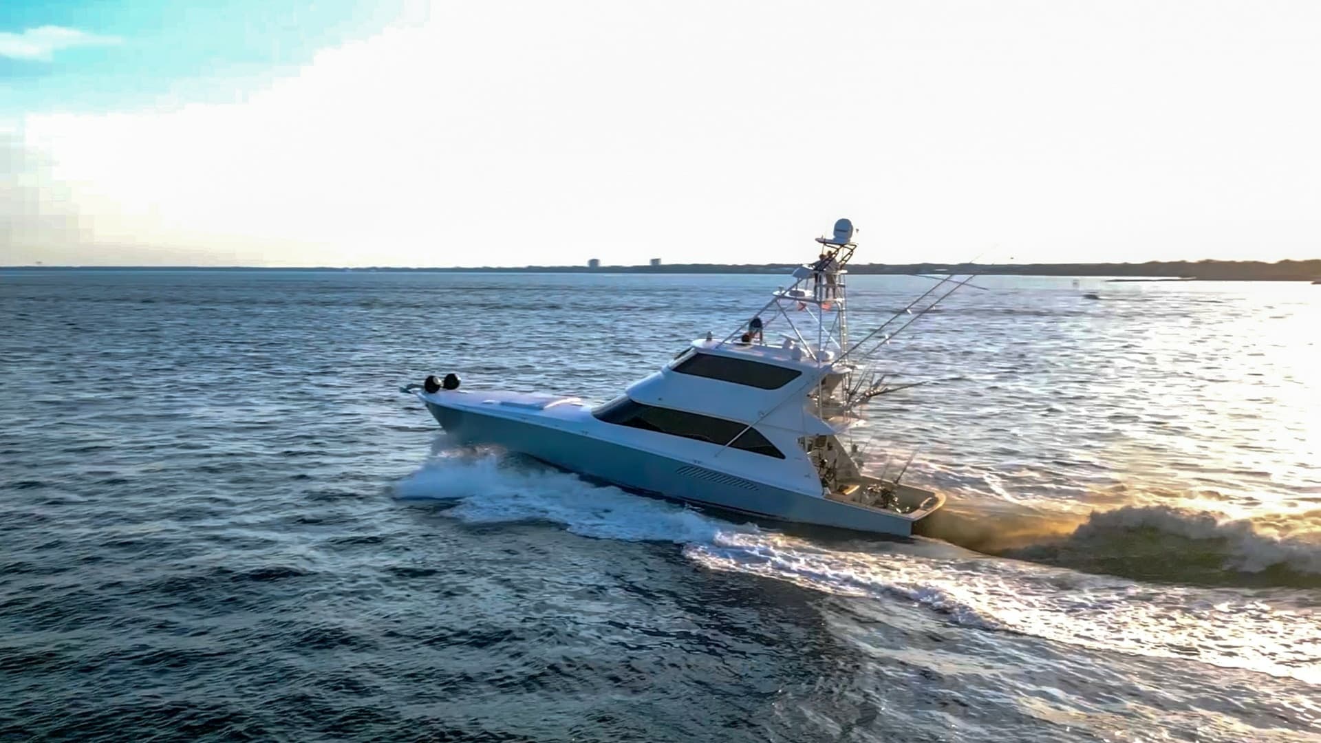 2007 74 Viking Enclosed Bridge Never Settle (83)